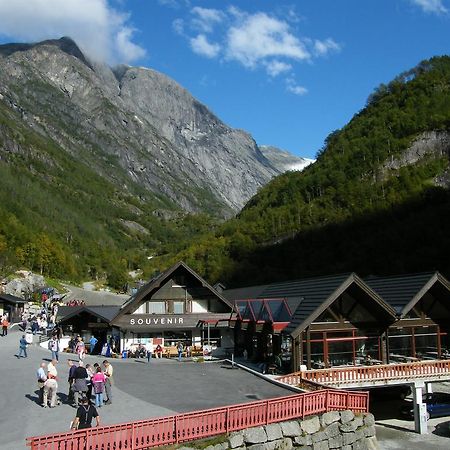 Hotel Briksdalsbre Fjellstove Exterior foto